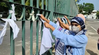 Warga Sri Lanka Protes Kremasi Paksa Bayi Muslim Setelah Larangan Penguburan Korban COVID-19